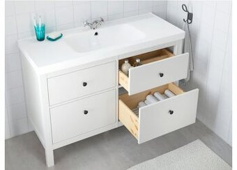 Skřínka Ikea Hemnes