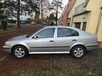 Škoda Octavia 1,6 SR, 74 Kw, benzin