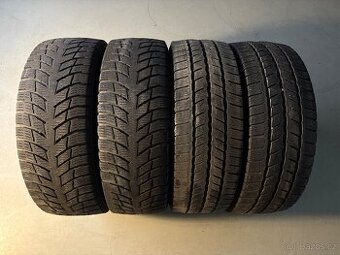 Zimní pneu Nokian + Continental 225/65R16C