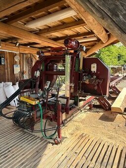 Kmenová pásová pila SERRA