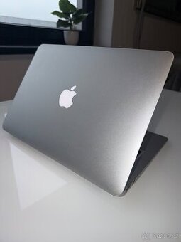 MacBook Air 13