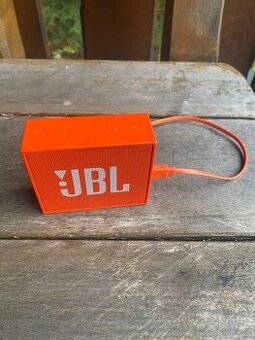 JBL GO