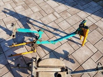 Jawa 50 pionyr - ram