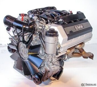 Prodám motor z BMW e32 730i V8 160kw 90tis km jak nový