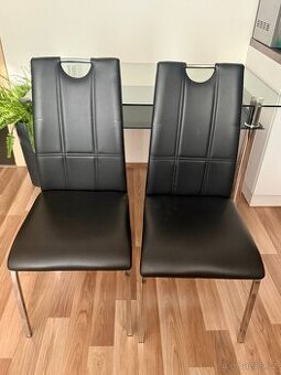 Židle potahlě koženkou