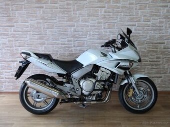 Honda CBF1000 ABS 1.majitel, servisní kniha, po servisu