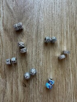 Stříbrné klipy na Pandora náramek