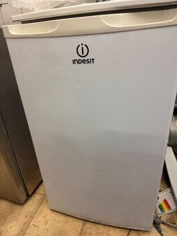 Malá lednice Indesit TLAA 5, 117 l