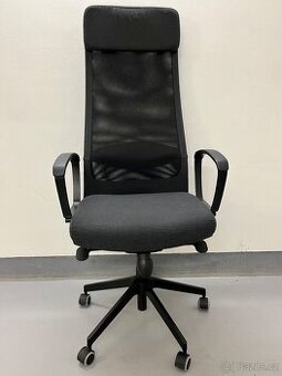 Kancelářská židle Ikea Markus - šedá