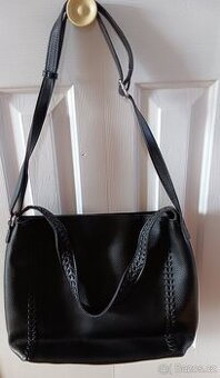 nová dámská kabelka