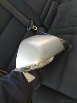 Zrcátko Škoda Octavia 2