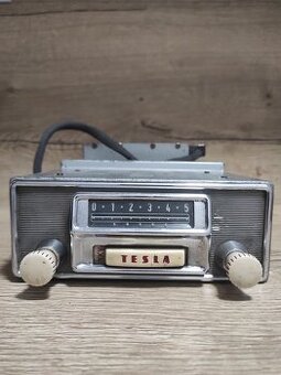Staré rádio Tesla 2103BV + měnič