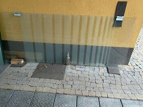 Skleněné dveře + zárubeň