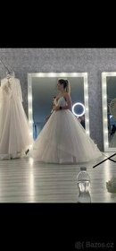 Svatební šaty Tiffany - 1
