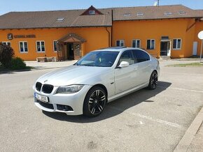 Prodám BMW e90 325i  facelif  limuzína