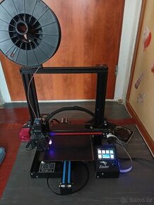 Upgradovaná 3D tiskárna Ender 3 PRO