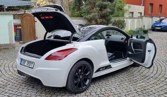 Peugeot RCZ