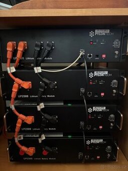 Prodám FV baterie PYLONTECH v záruce (4ks, celkem 11,4 kWh)