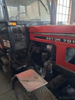 Kolový traktor
