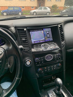 Infiniti FX30d