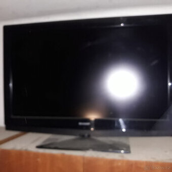 televizor SHARP LC-32SB25E na opravu, nebo na náhradní díly - 1