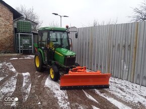 John Deere 3036 zimní údržba - 1