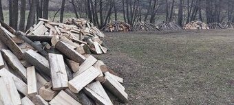 Prodám suché tvrdé dřevo na topení