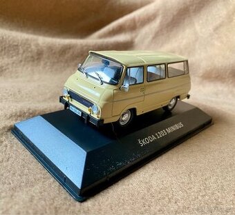 Škoda 1203 MINIBUS