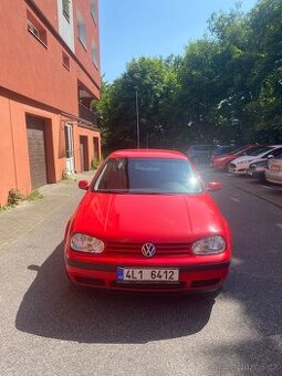 Volkswagen golf 4 1.6 SR