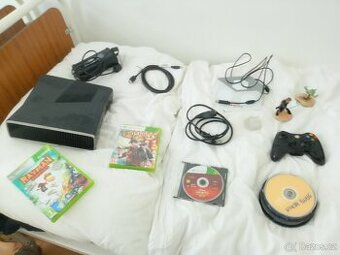 Xbox 360 + kompletní příslušenství