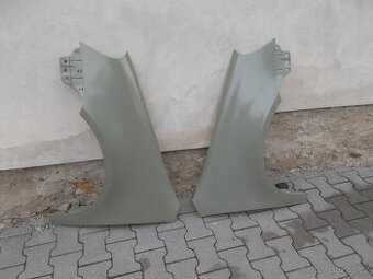 VW Golf V r.v. 2003 - 2008 pravý + levý přední blatník NOVÝ