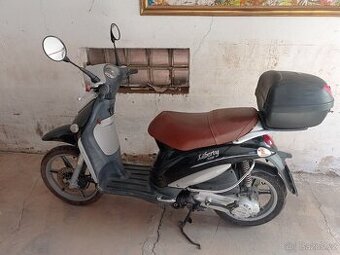 Skútr Piaggio Liberty 125