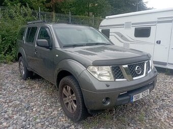 NISSAN PATHFINDER 2.5 DCI/128kw/Navi/keyless