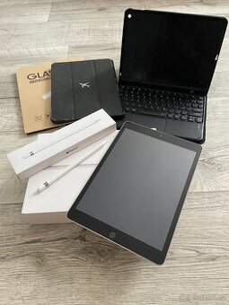 iPad 9. generace (2021) Wi‑Fi / 64 GB / Apple Pencil 1. gen.