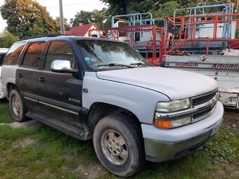 Chevrolet tahoe  5,3 vortec 4x4 awd plyn