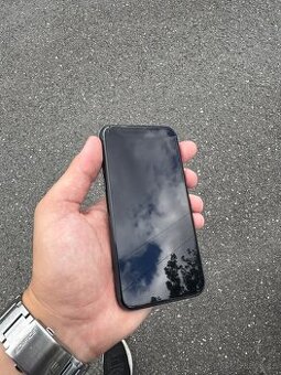 iPhone 11 pro ČÍST POPISEK