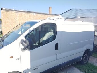 Renault trafic - 1