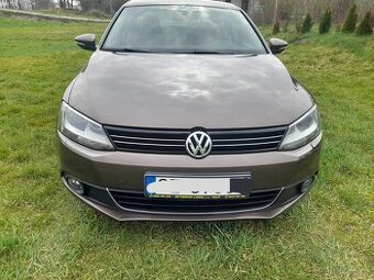 Volkswagen Jetta 2.0 TDI - 1