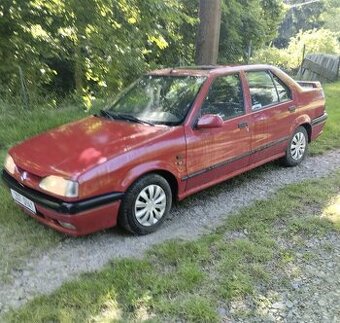 Renault 19 1.8i v pěkném zachovalém stavu - 1