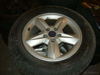 ALU kola Renault zimní pneu 215/65R16