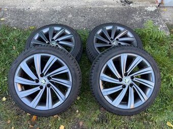 Komplet zimní sada 18” Perseus - 5x112 , Octavia - 1