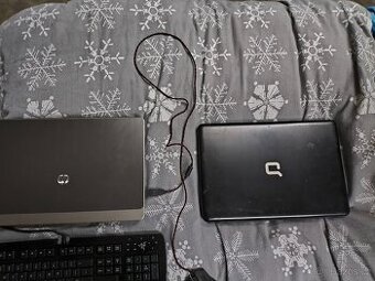 Prodám 2x notebook - 1