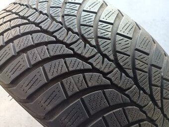 255/45 R18 KUMHO (3223)