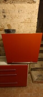 Kuchyňská skříňka s digestoří