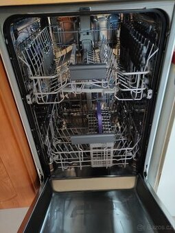 Myčka Beko DFS26024W