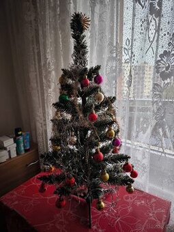 Vánoční stromek 60cm, nazdobený baňkami