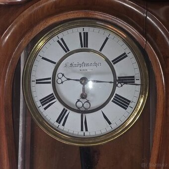 1 závažové hodiny houslovky