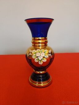 Skleněná modrá váza Bohemia, novoborské sklo