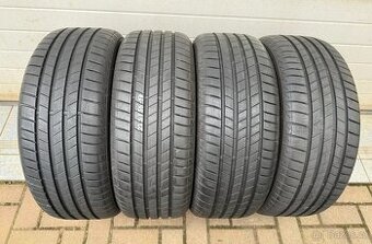 zánovní letní pneu 225/55-17 Firestone DOT 1124
