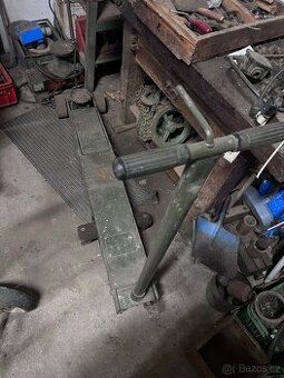 Vojenský hever / zvedák